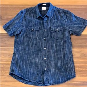 Guess Slim Fit S/S Button Down Shirt - M